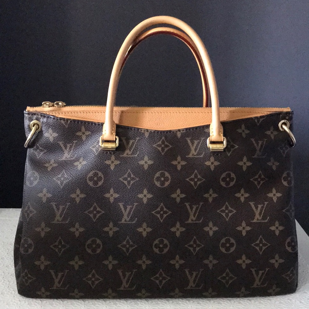 Authentic Louis Vuitton Pallas Bag